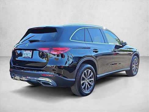 Certified 2025 Mercedes-Benz GLC 300 image 5