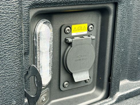 Used 2024 Ford Maverick XLT w/ XLT Luxury Package image 14