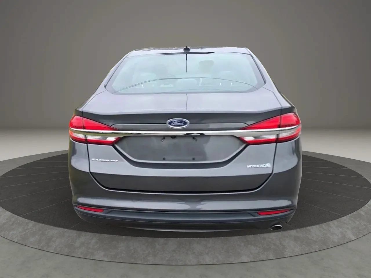 Used 2018 Ford Fusion S FWD image 5