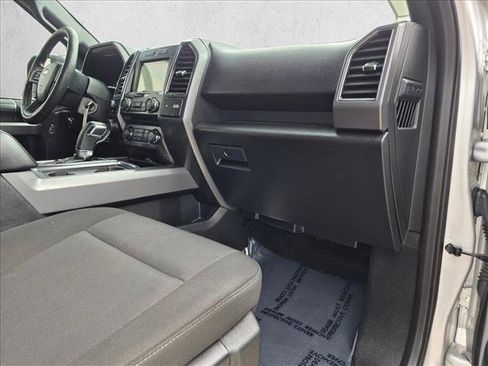 Used 2018 Ford F150 XLT w/ Equipment Group 302A Luxury AWD/4WD image 21