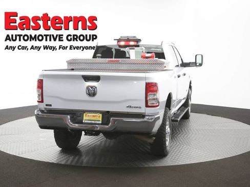 Used 2022 RAM 2500 Tradesman w/ Chrome Appearance Group AWD/4WD image 44