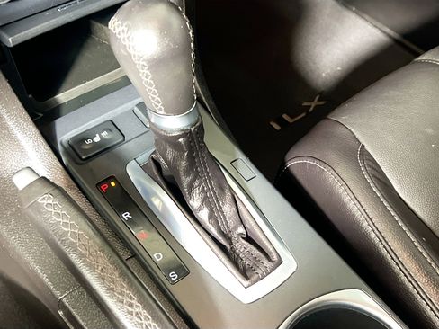 Used 2020 Acura ILX image 22