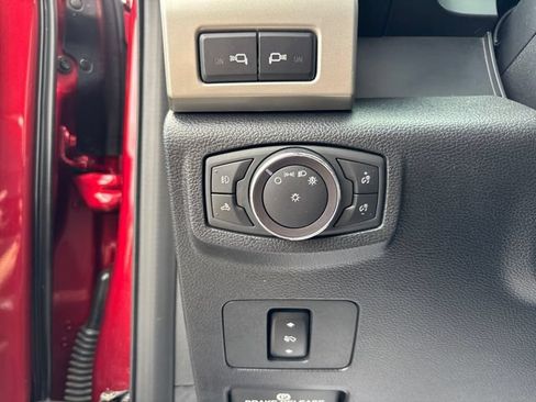 Used 2019 Ford F250 Lariat AWD/4WD image 37