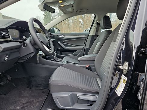 Used 2025 Volkswagen Jetta S image 14
