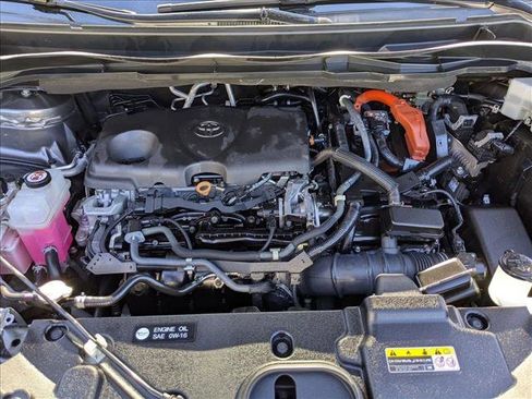 Used 2021 Toyota Sienna XLE image 24