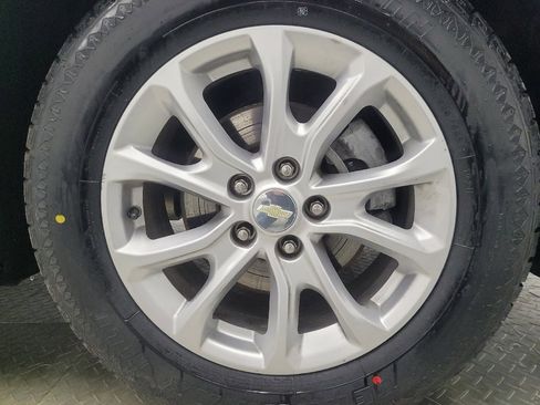 Used 2019 Chevrolet Equinox LT image 31