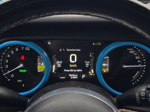 Used 2022 Jeep Wrangler Unlimited Sahara AWD/4WD image 17