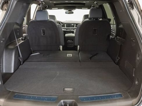 Used 2024 Buick Enclave Essence w/ Experience Buick Package AWD/4WD image 37