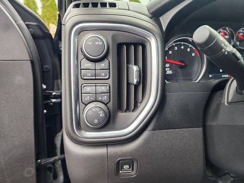 Used 2021 Chevrolet Silverado 1500 RST w/ All Star Edition Plus image 28