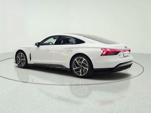 Used 2023 Audi RS e-tron GT w/ Carbon Performance Package AWD/4WD image 7