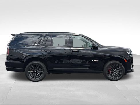 Used 2024 Cadillac Escalade V w/ LPO, ONYX Package AWD/4WD image 8