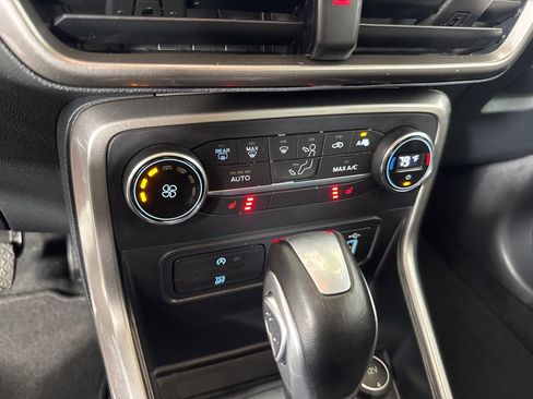 Used 2021 Ford EcoSport SE image 20