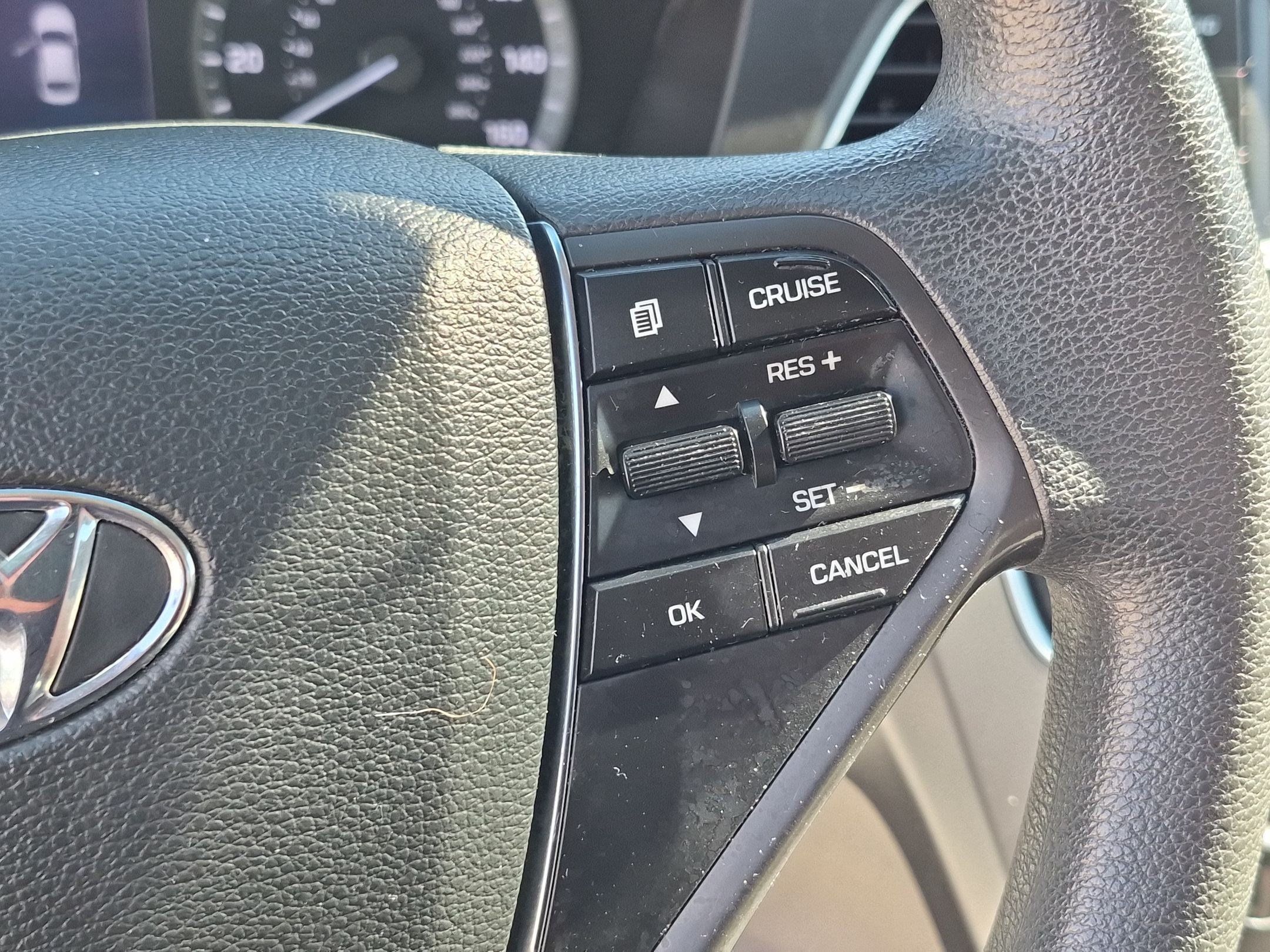 Used 2015 Hyundai Sonata SE w/ Option Group 09 FWD image 19