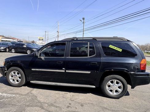 Used 2004 GMC Envoy XL SLT image 3