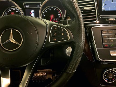 Used 2019 Mercedes-Benz GLS 450 4MATIC image 23