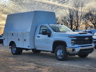 New 2025 Chevrolet Silverado 3500 W/T w/ WT Convenience Package RWD video 2