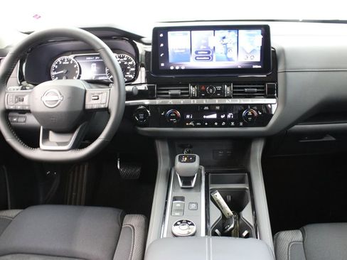 New 2026 Nissan Pathfinder SV AWD/4WD image 9