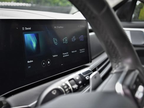 Used 2024 Hyundai Santa Fe SEL FWD image 13