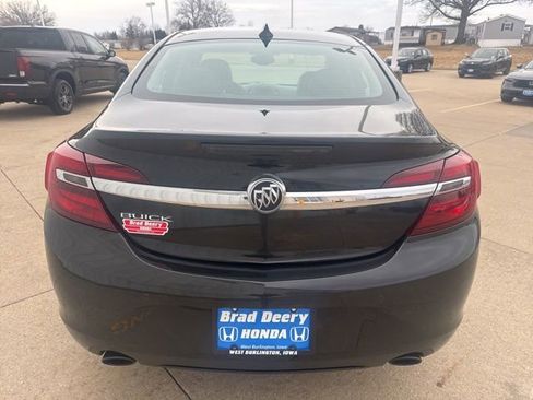 Used 2015 Buick Regal Premium w/ Experience Buick Package image 7