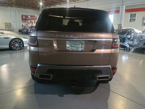 Used 2018 Land Rover Range Rover Sport HSE image 4