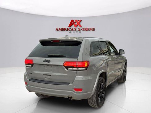 Used 2020 Jeep Grand Cherokee Altitude AWD/4WD image 6