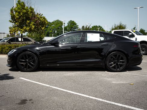 Used 2023 Tesla Model S AWD/4WD image 7