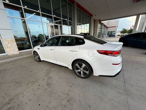 Used 2019 Kia Optima S w/ S Panoramic Sunroof Package FWD image 13