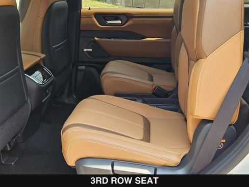 New 2026 Nissan Armada SL AWD/4WD image 17
