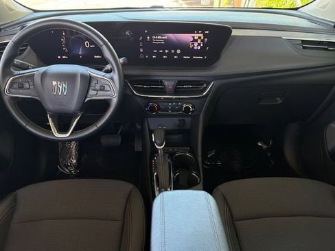 Used 2025 Buick Encore GX Preferred FWD image 16
