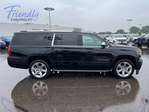 Used 2019 Chevrolet Suburban Premier AWD/4WD image 8