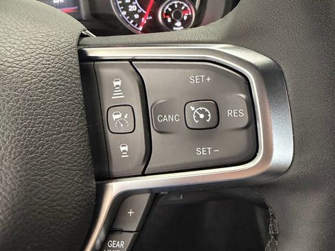 Used 2026 RAM 3500 Big Horn AWD/4WD image 12