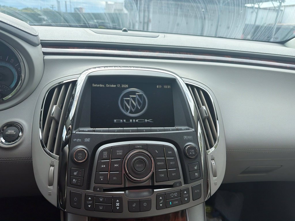 Used 2012 Buick LaCrosse Touring FWD image 4