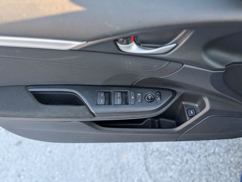 Used 2016 Honda Civic EX image 25