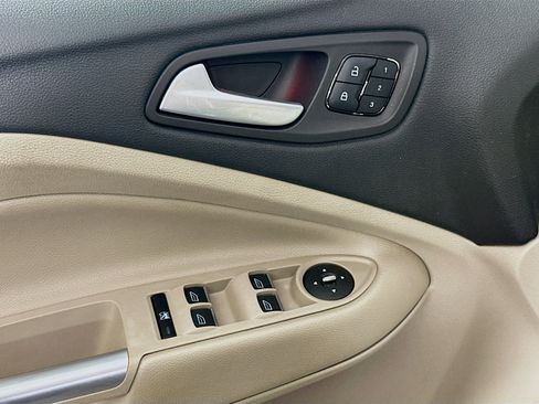 Used 2013 Ford Escape SEL FWD image 15