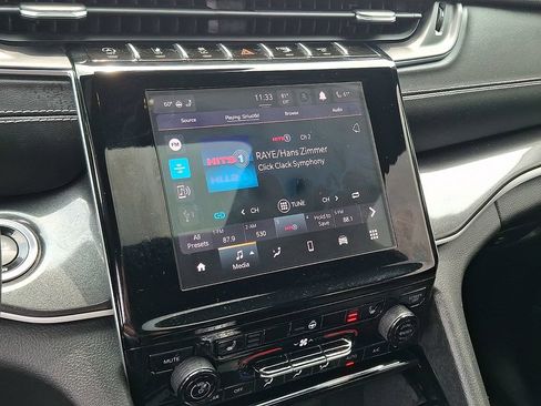 Used 2022 Jeep Grand Cherokee L Laredo AWD/4WD image 3