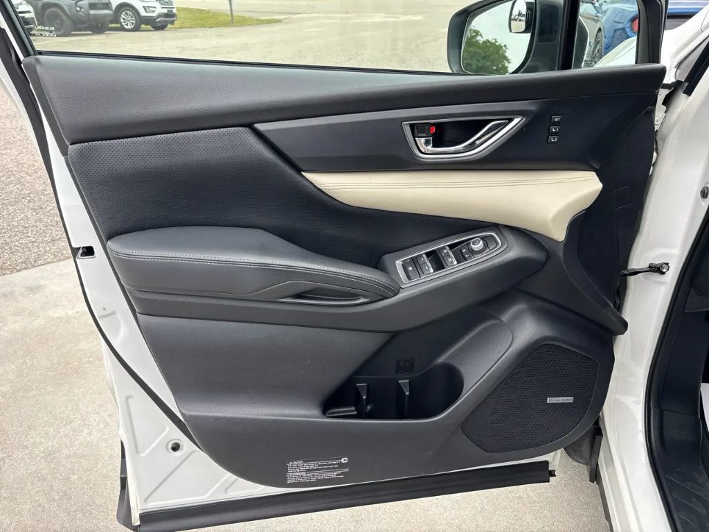 Used 2019 Subaru Ascent Limited AWD/4WD image 19
