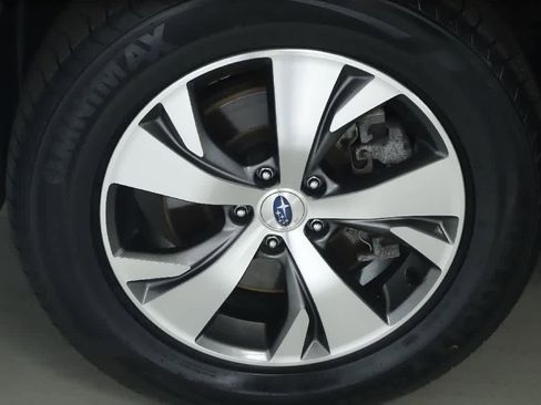 Used 2023 Subaru Ascent Premium w/ Convenience Package image 37