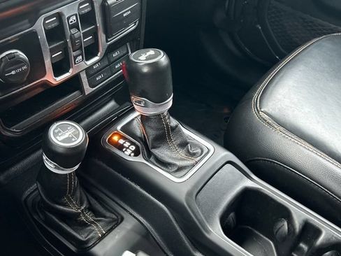 Used 2021 Jeep Wrangler Unlimited Sahara AWD/4WD image 51