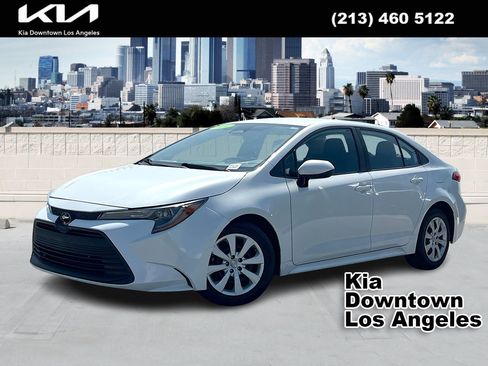 Used 2024 Toyota Corolla LE FWD image 1