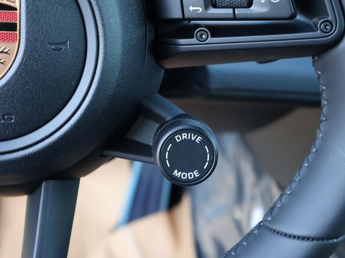 New 2026 Porsche Panamera image 30