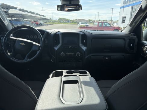 Used 2023 Chevrolet Silverado 1500 Custom w/ LPO, Dark Essentials Package AWD/4WD image 11