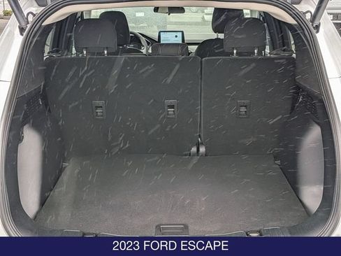 Certified 2023 Ford Escape Active AWD/4WD image 10
