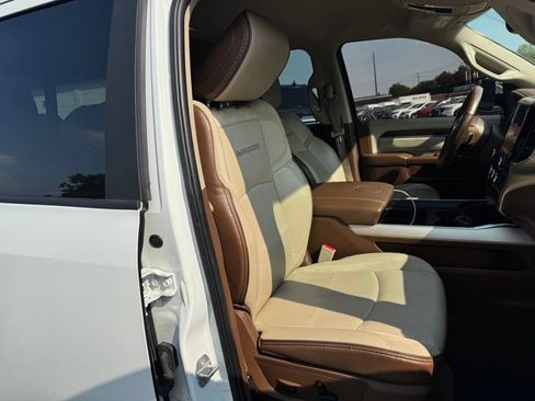 Used 2022 RAM 2500 Laramie AWD/4WD image 27