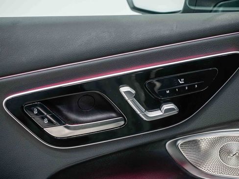 Used 2026 Mercedes-Benz CLE 300 4MATIC Coupe image 20