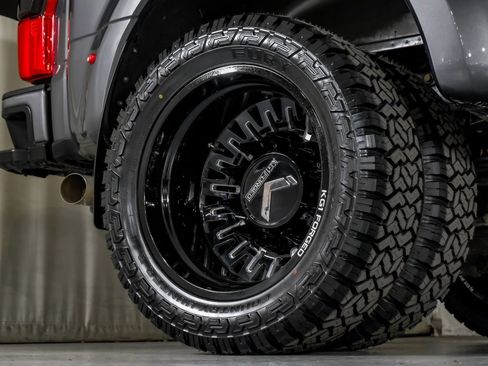 Used 2024 Ford F350 Platinum image 55