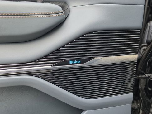 Used 2022 Jeep Grand Wagoneer Series II w/ Premium Group II image 20