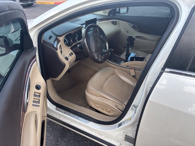 Used 2013 Buick LaCrosse Leather w/ Driver Confidence Package FWD image 4