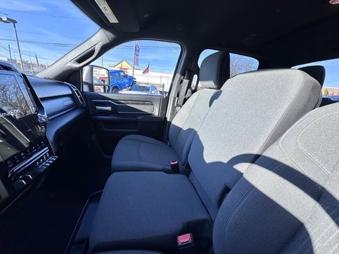 Certified 2024 RAM 2500 Big Horn w/ Night Edition image 16