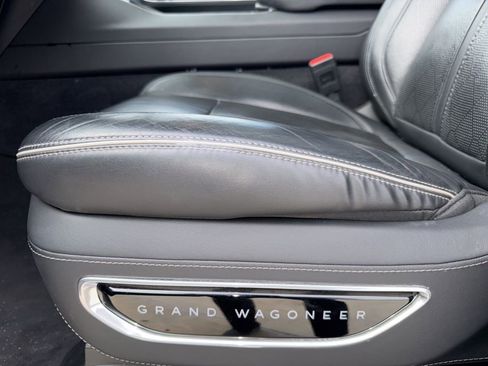 Used 2024 Jeep Grand Wagoneer L Series II w/ Quick Order Packagew 28T AWD/4WD image 18