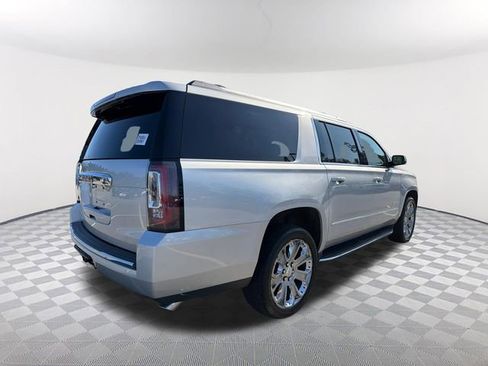 Used 2019 GMC Yukon XL Denali w/ Open Road Package image 5